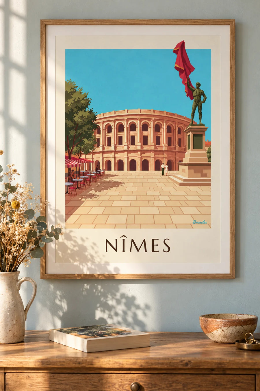 Poster con l'arena di Nîmes e la statua di Nimeño II in un giorno di feria: incorniciato alla parete