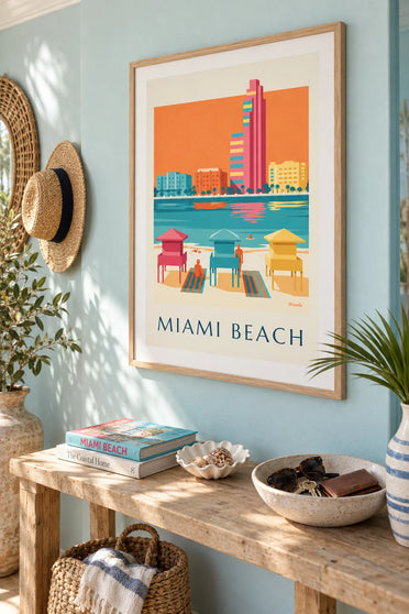 Poster con torrette dei bagnini colorate sulla spiaggia di Miami Beach: incorniciato alla parete