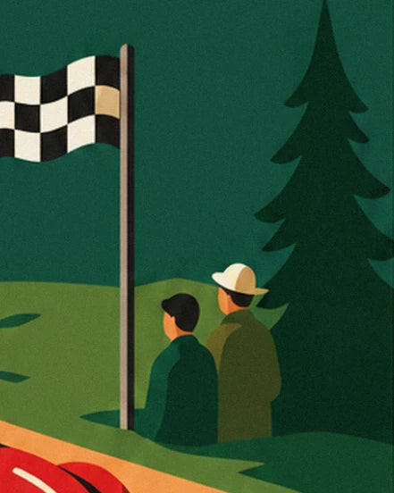 Le drapeau à damier et 2 spectateurs de dos, au pied d'un grand sapin