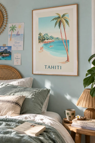 Poster laguna tropicale di Tahiti e bungalow su palafitte: incorniciato alla parete