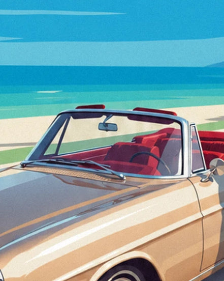 La décapotable beige aux sièges rouges, face à la mer turquoise et au sable clair
