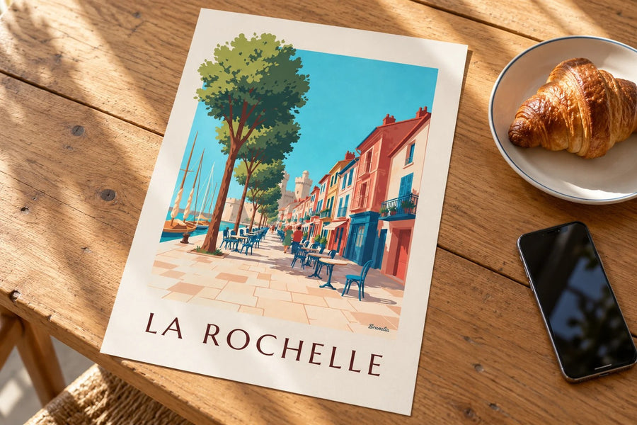 Poster del Gabut a La Rochelle, con case colorate : appoggiato su un tavolo