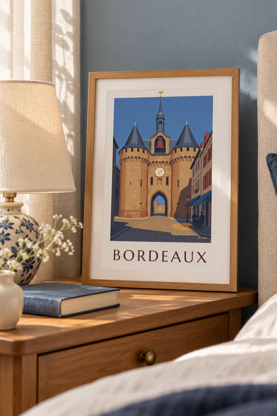 Affiche Grosse Cloche de Bordeaux et terrasse de café : petit format A4 encadré