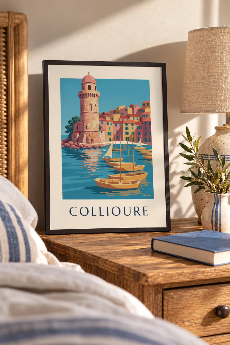 Affiche voiliers jaunes dans le port de Collioure : petit format A4 encadré