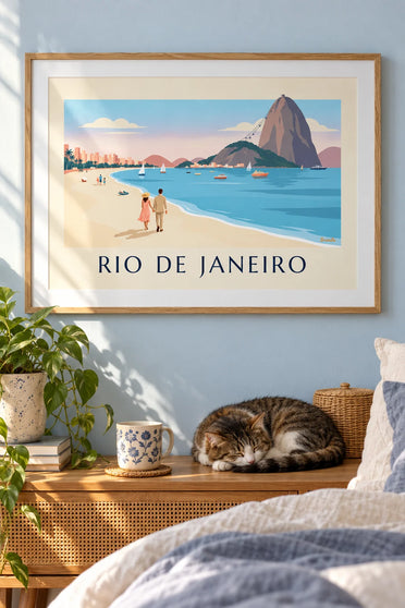 Poster Paar am Strand von Botafogo mit Blick auf den Zuckerhut in Rio: gerahmt an der Wand