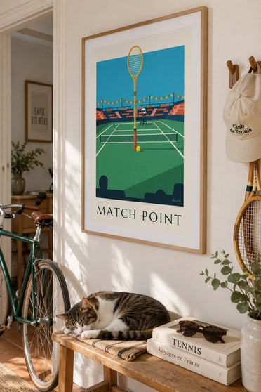Poster di racchetta e pallina da tennis sulla linea di fondo: incorniciato alla parete